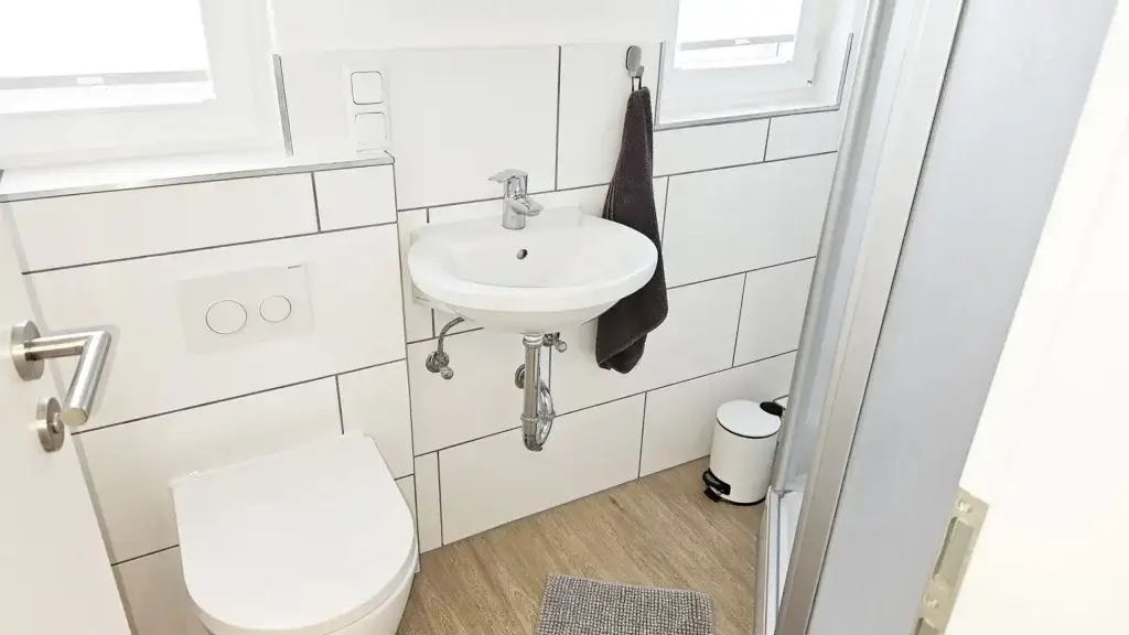 Bad mit WC vom Ferienhaus Angela in Kellenhusen